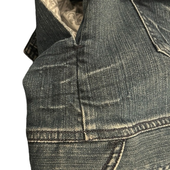 Goldsign Sleeveless Denim Romper with Belt - Picture 6 of 10